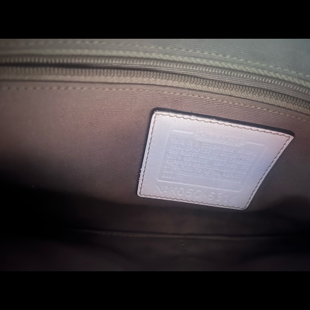 🌺Coach purse - Picture 6 of 9